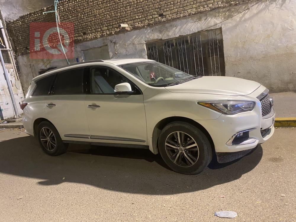 انفنتي QX60